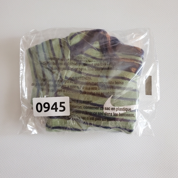 🎉Nike Boys Striped Onesie Size 6M * F0945 - Picture 7 of 7